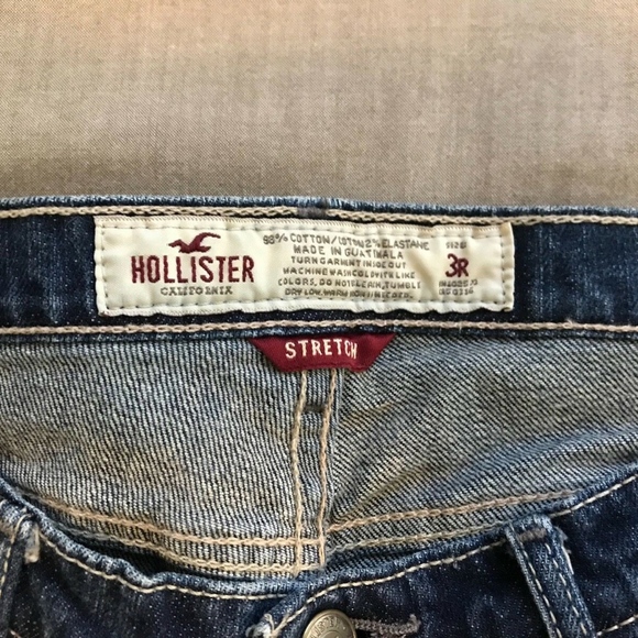 Super Cute Jeans by Hollister ~ Size 3R - Picture 4 of 5